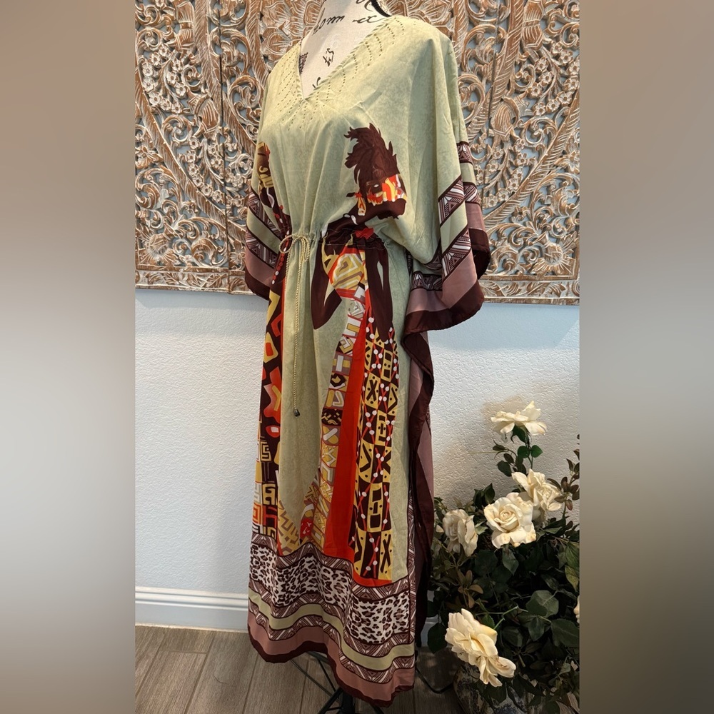 Shore Drive Free Size Kaftan Maxi Dress, Adjustable Pull Tie Waist - Picture 4 of 16